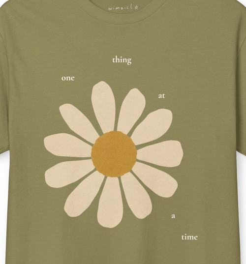 daisy tee